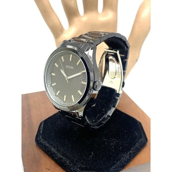 Guess Men's Watch GW0626G3 Quartz Black Dial Stainless Steel 44mm - Picture 2 of 15